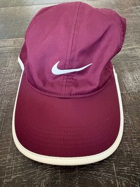 Nike Dri fit cap